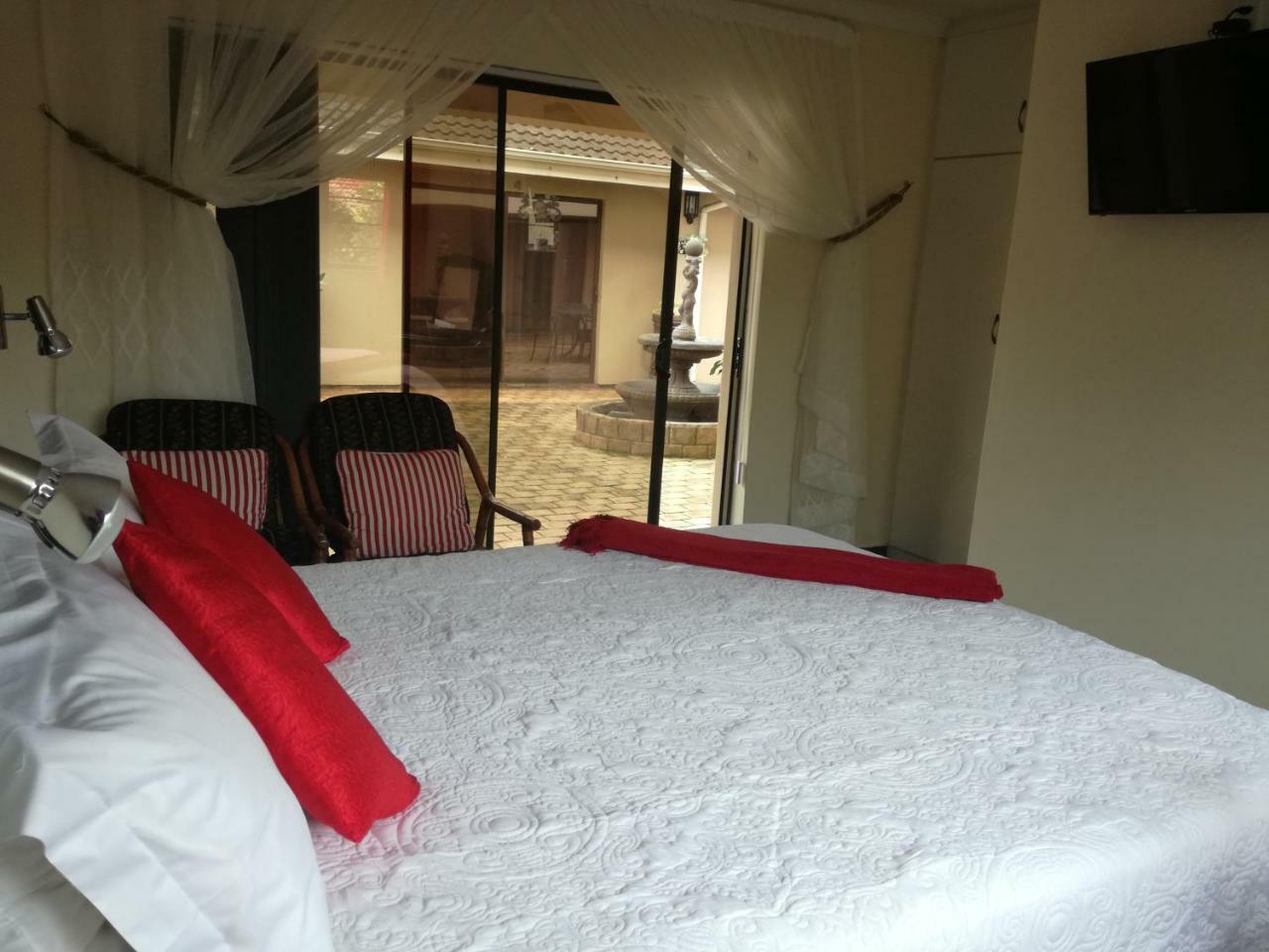Avalon Guest House Amanzimtoti Kültér fotó